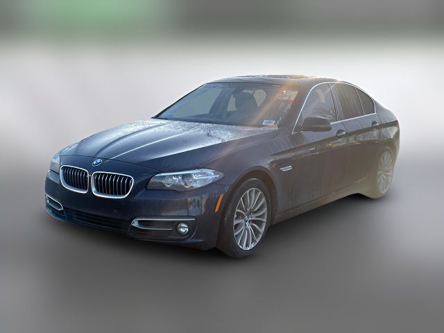 2016 BMW 5 Series 528i