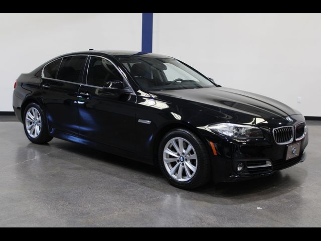 2016 BMW 5 Series 528i