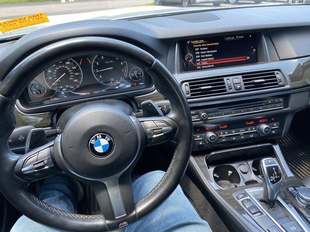 2016 BMW 5 Series 528i