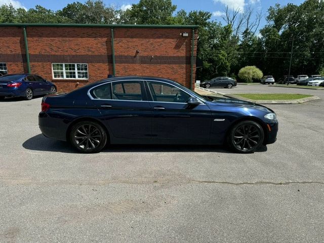 2016 BMW 5 Series 528i