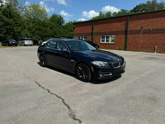 2016 BMW 5 Series 528i