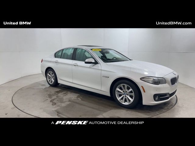 2016 BMW 5 Series 528i