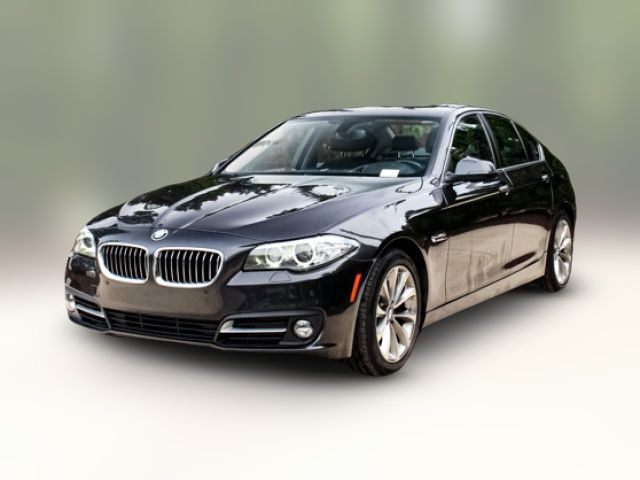 2016 BMW 5 Series 528i