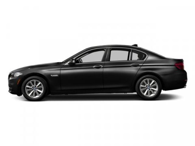 2016 BMW 5 Series 528i