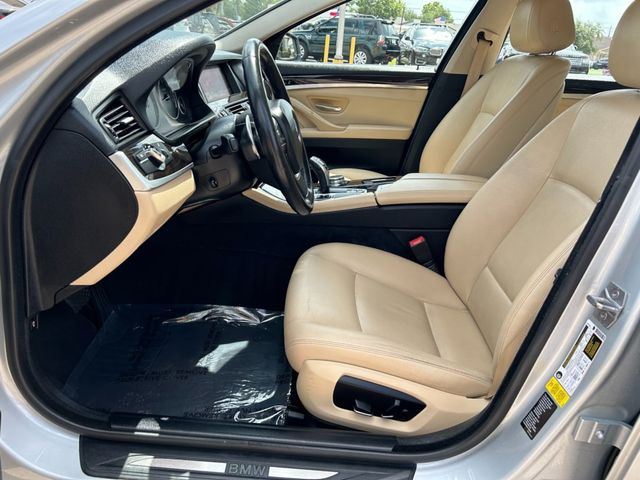 2016 BMW 5 Series 528i
