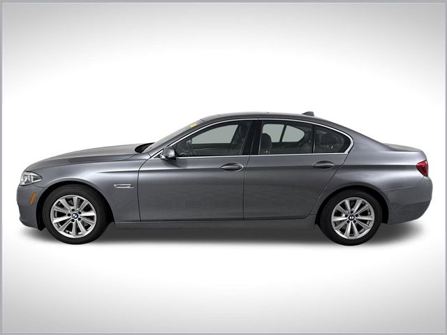 2016 BMW 5 Series 528i