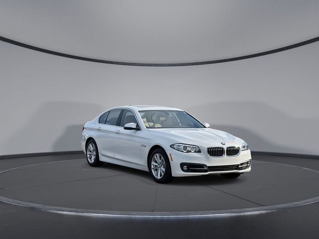 2016 BMW 5 Series 528i