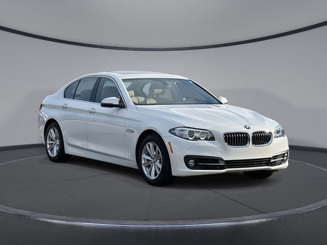 2016 BMW 5 Series 528i