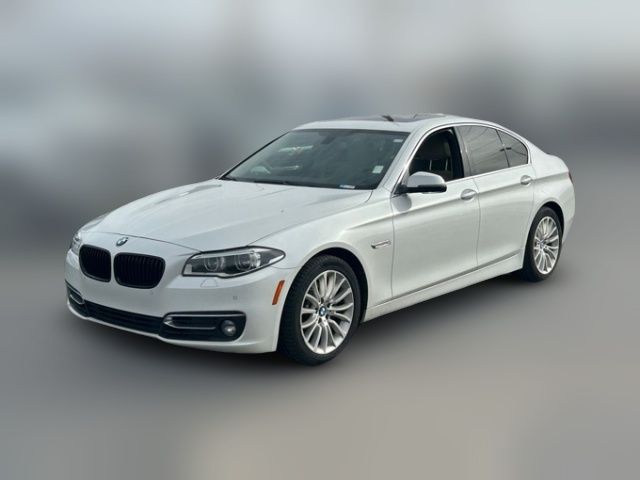 2016 BMW 5 Series 528i