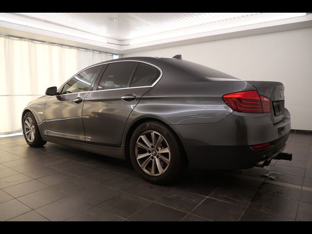 2016 BMW 5 Series 528i