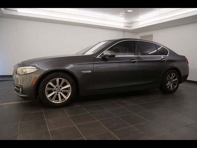 2016 BMW 5 Series 528i