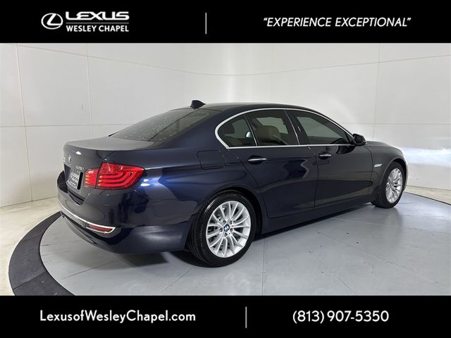 2016 BMW 5 Series 528i