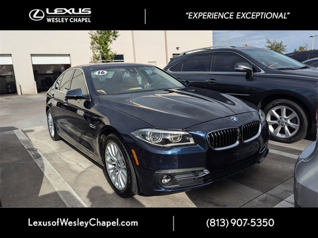 2016 BMW 5 Series 528i