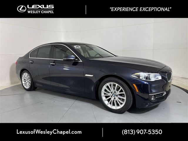 2016 BMW 5 Series 528i