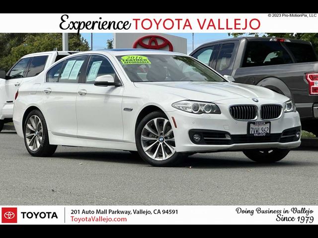 2016 BMW 5 Series 528i