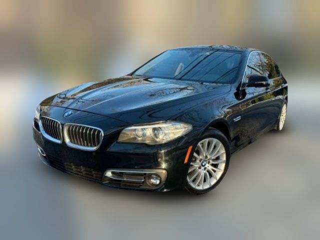 2016 BMW 5 Series 528i