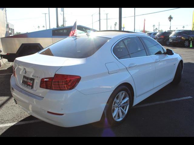 2016 BMW 5 Series 528i