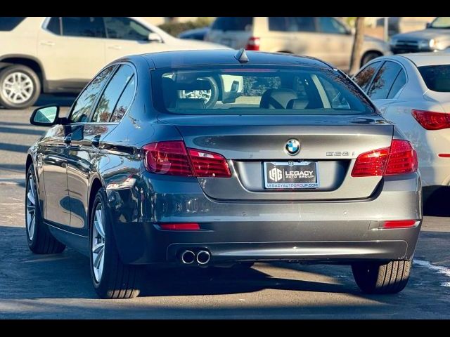 2016 BMW 5 Series 528i