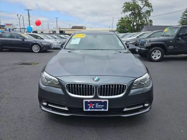 2016 BMW 5 Series 528i