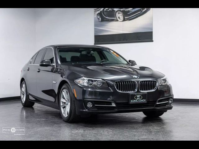 2016 BMW 5 Series 528i