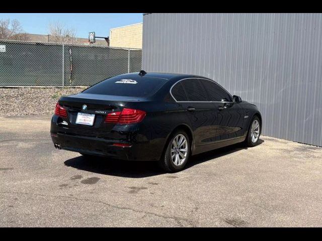 2016 BMW 5 Series 528i