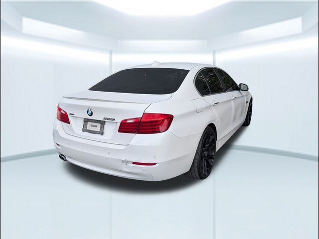 2016 BMW 5 Series 528i xDrive