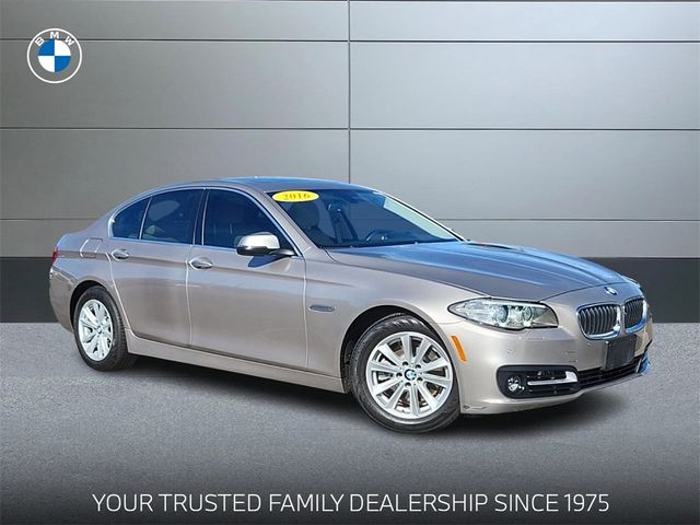 2016 BMW 5 Series 528i xDrive