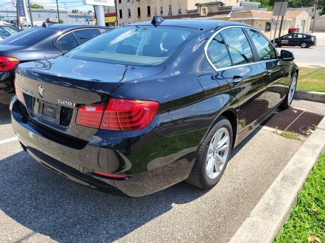 2016 BMW 5 Series 528i xDrive