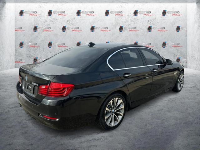 2016 BMW 5 Series 528i xDrive