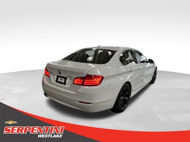 2016 BMW 5 Series 528i xDrive