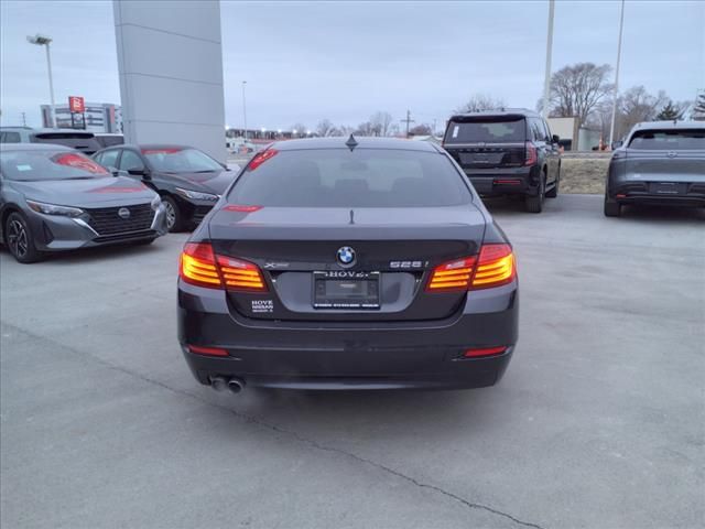 2016 BMW 5 Series 528i xDrive