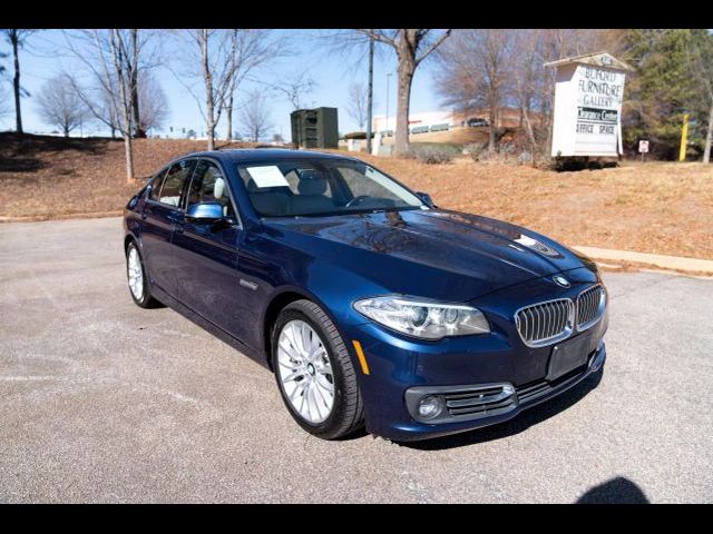 2016 BMW 5 Series 528i xDrive