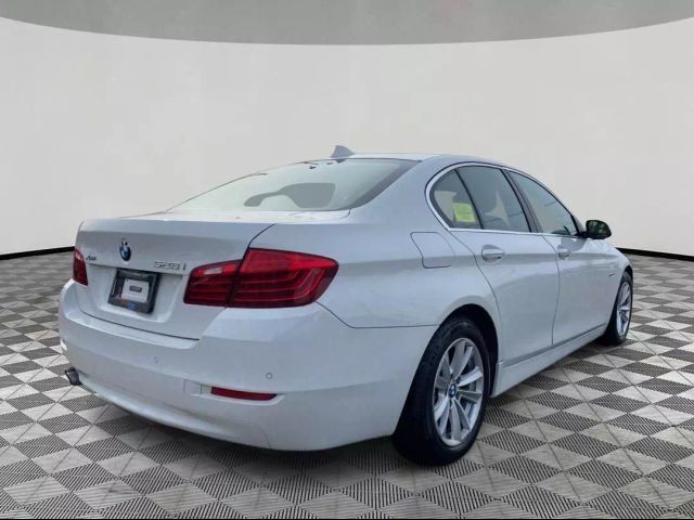 2016 BMW 5 Series 528i xDrive