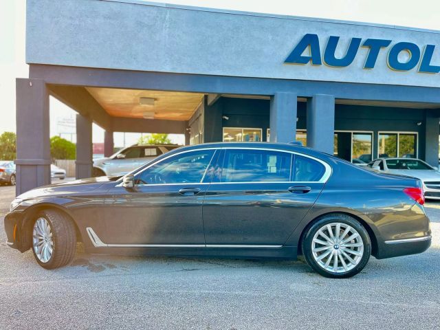 2016 BMW 7 Series 740i