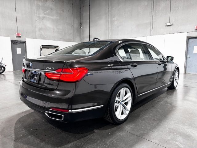 2016 BMW 7 Series 750i xDrive