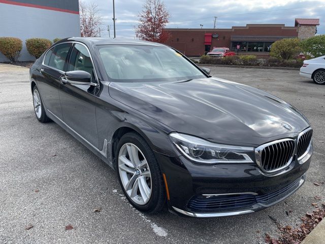 2016 BMW 7 Series 750i xDrive