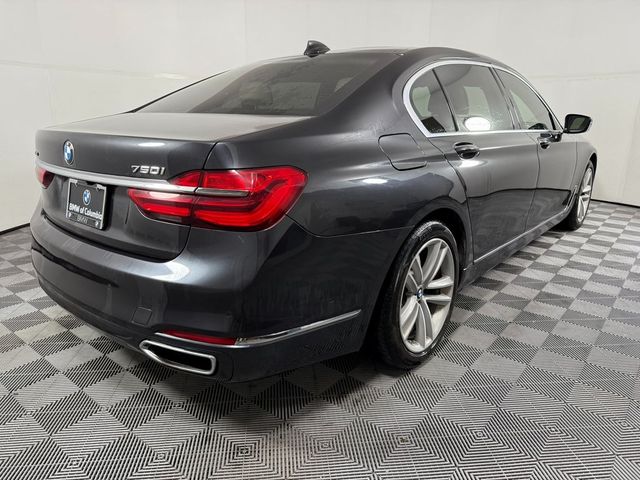 2016 BMW 7 Series 750i xDrive