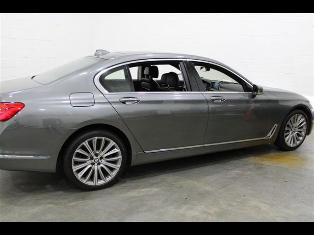 2016 BMW 7 Series 750i xDrive