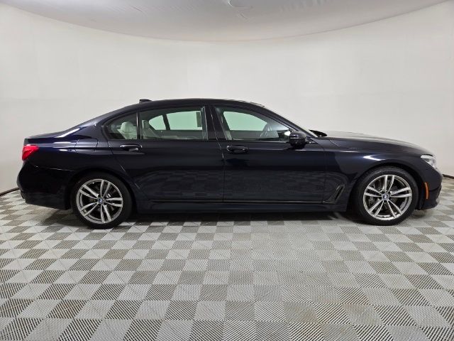 2016 BMW 7 Series 750i xDrive