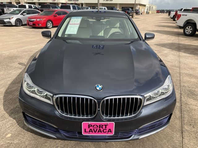 2016 BMW 7 Series 750i xDrive