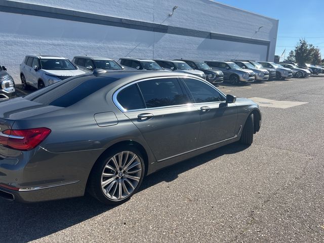 2016 BMW 7 Series 750i xDrive