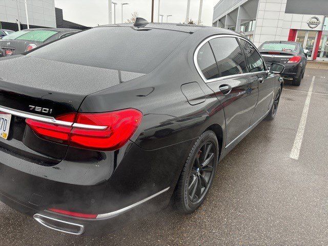 2016 BMW 7 Series 750i xDrive