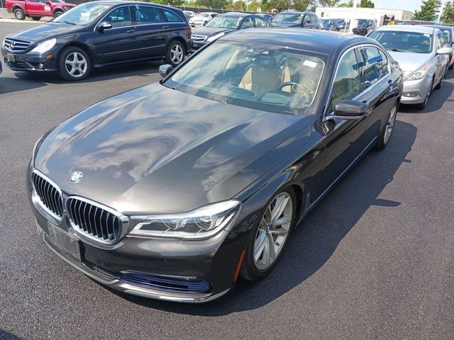 2016 BMW 7 Series 750i xDrive