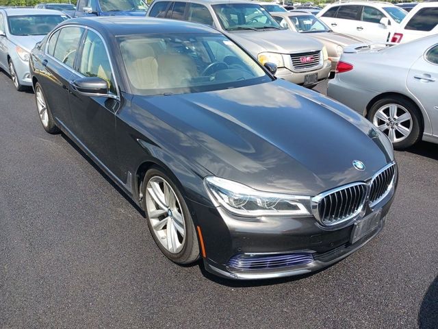 2016 BMW 7 Series 750i xDrive