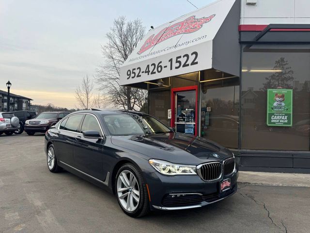 2016 BMW 7 Series 750i xDrive