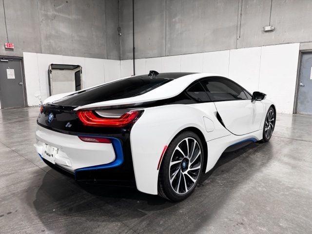 2016 BMW i8 Base