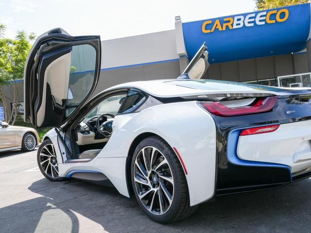 2016 BMW i8 Base