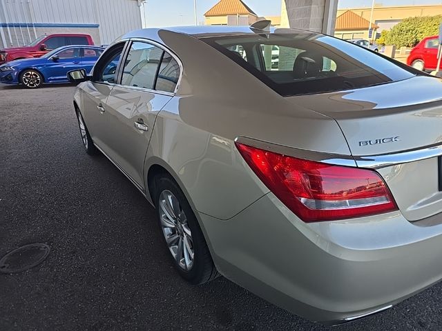 2016 Buick LaCrosse Base