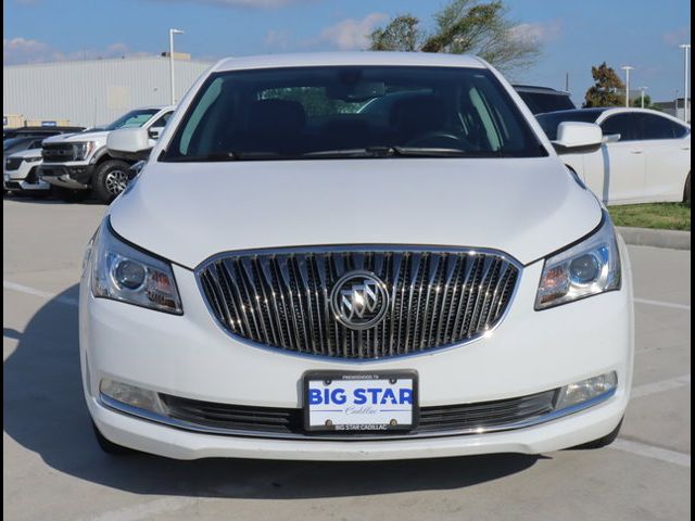 2016 Buick LaCrosse Base