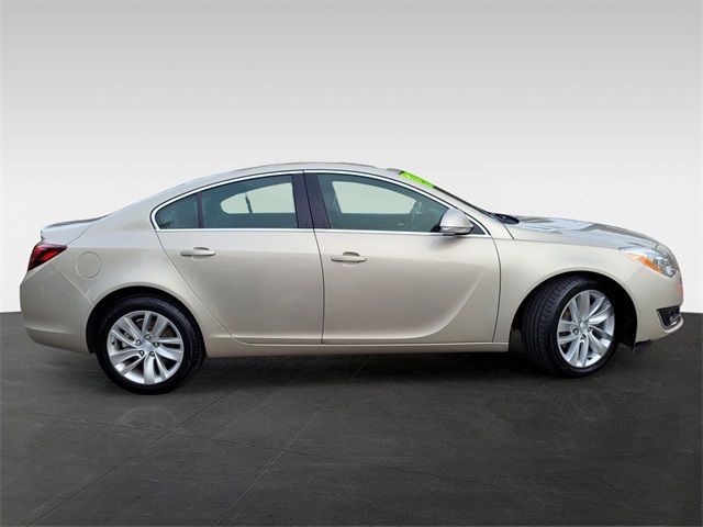 2016 Buick Regal Base